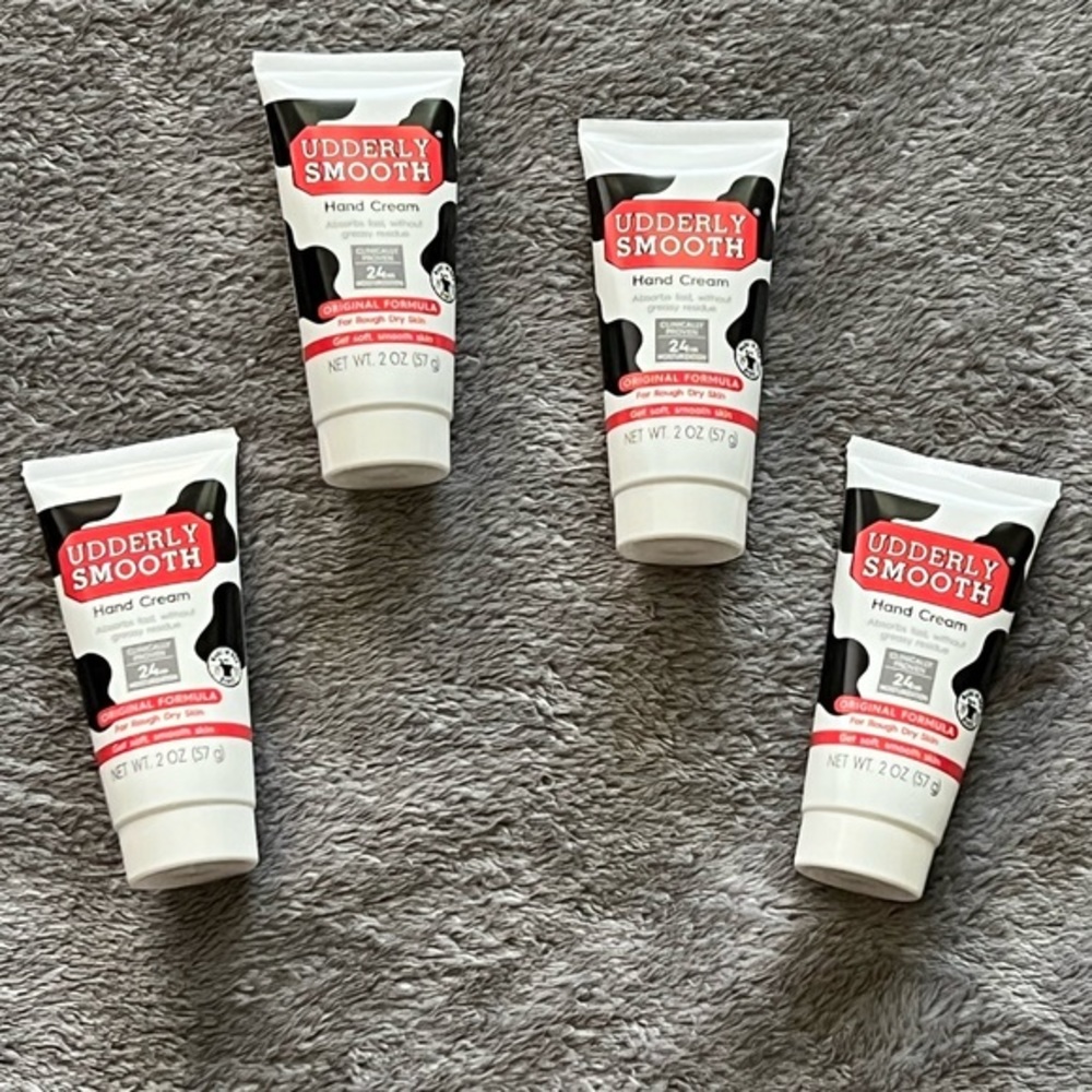 🖤 Four Utterly Smooth Hand Cream 🖤